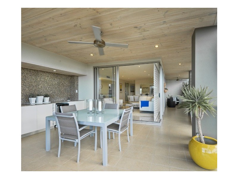 3/111 Thorn St, East Brisbane QLD 4169