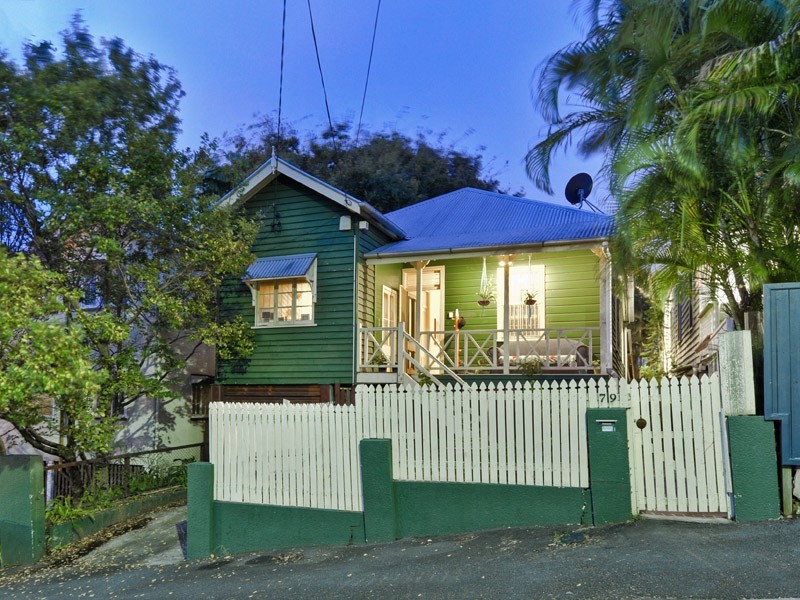 79 KENNIGO STREET, Spring Hill QLD 4000