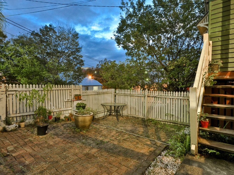 79 KENNIGO STREET, Spring Hill QLD 4000