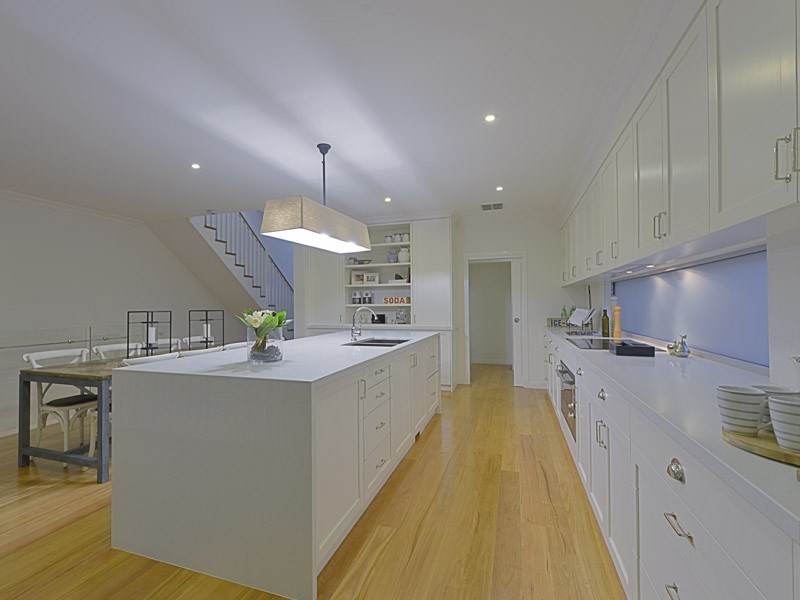 26 Queens Road, Hamilton QLD 4007