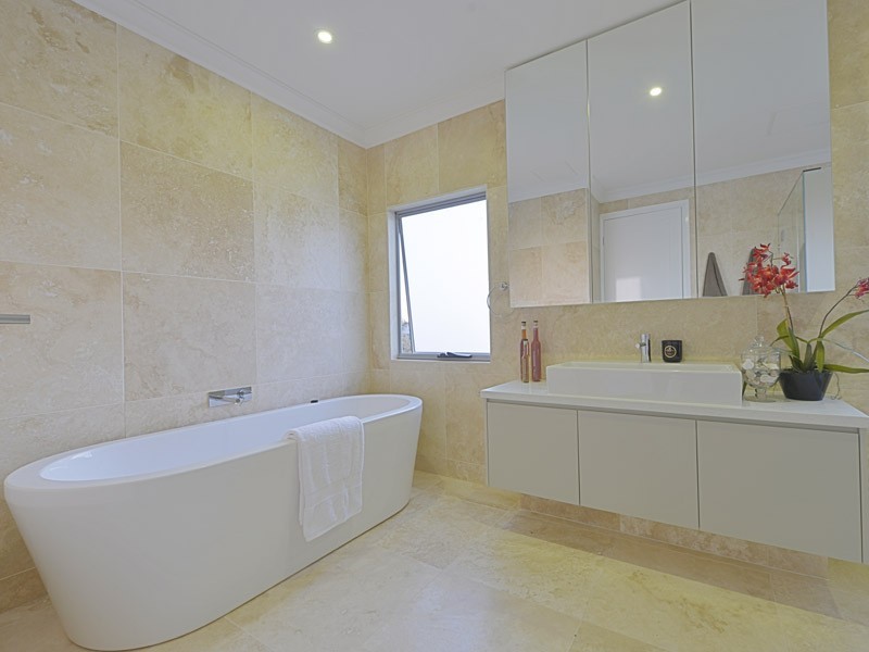 26 Queens Road, Hamilton QLD 4007