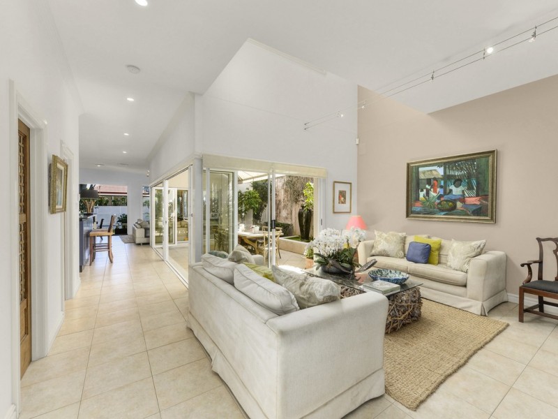 284 Harcourt Street, Teneriffe QLD 4005