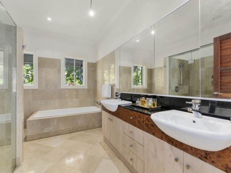 284 Harcourt Street, Teneriffe QLD 4005