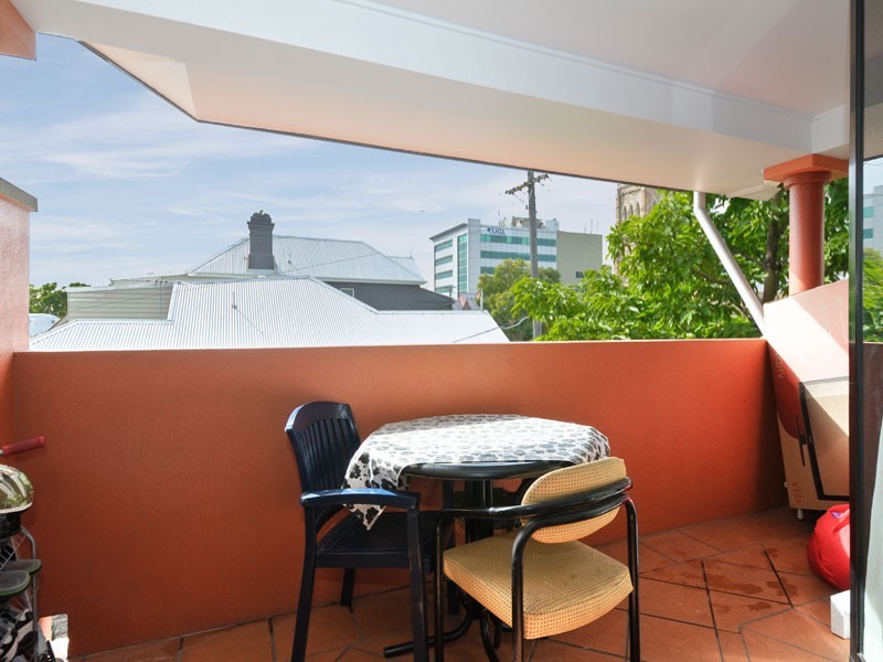 56/2 St Pauls Terrace, Spring Hill QLD 4000