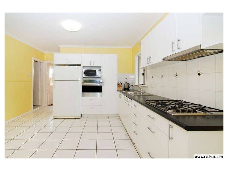 66 Twelfth Avenue, Kedron QLD 4031