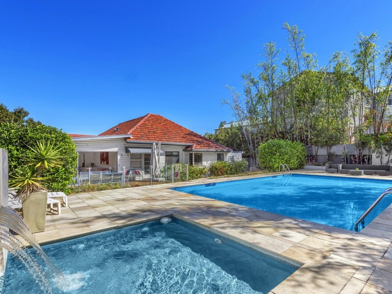 5 Quarry Street, Hamilton QLD 4007