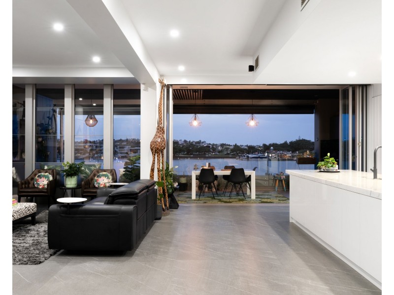 37 Macquarie Street, Teneriffe QLD 4005