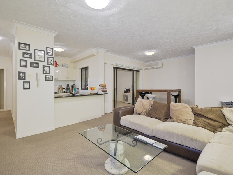 14/120 Commercial Rd, Teneriffe QLD 4005