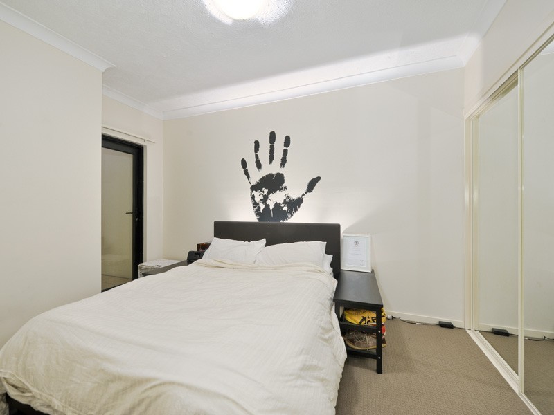 14/120 Commercial Rd, Teneriffe QLD 4005