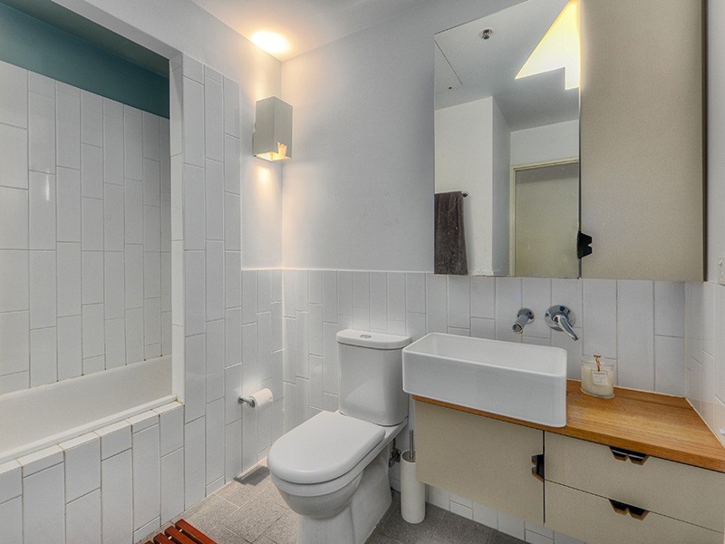 9/16 SKYRING TCE, Teneriffe QLD 4005