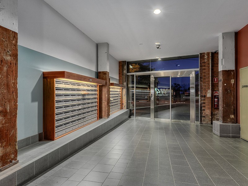 9/16 SKYRING TCE, Teneriffe QLD 4005