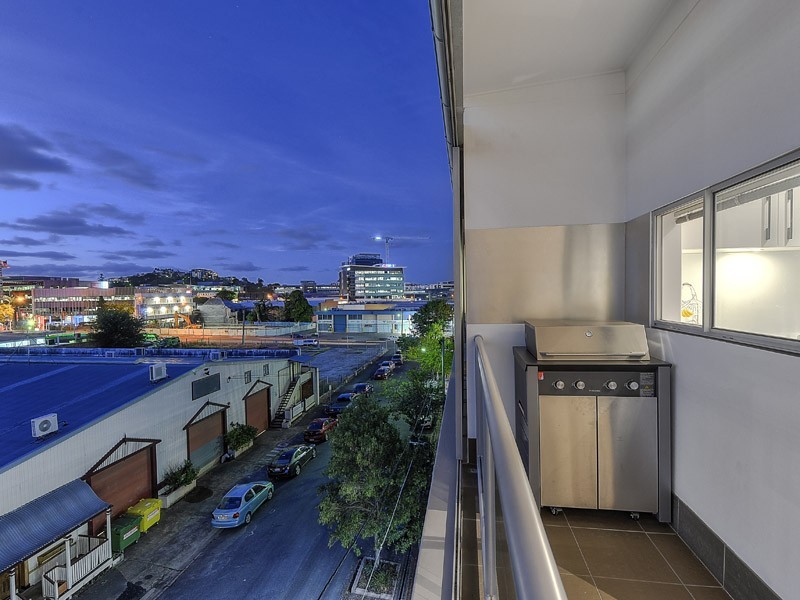 1 Ella Street, Newstead QLD 4006