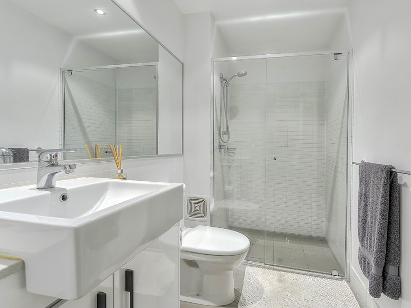 1 Ella Street, Newstead QLD 4006