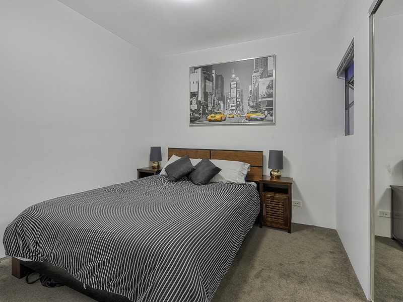 1 Ella Street, Newstead QLD 4006