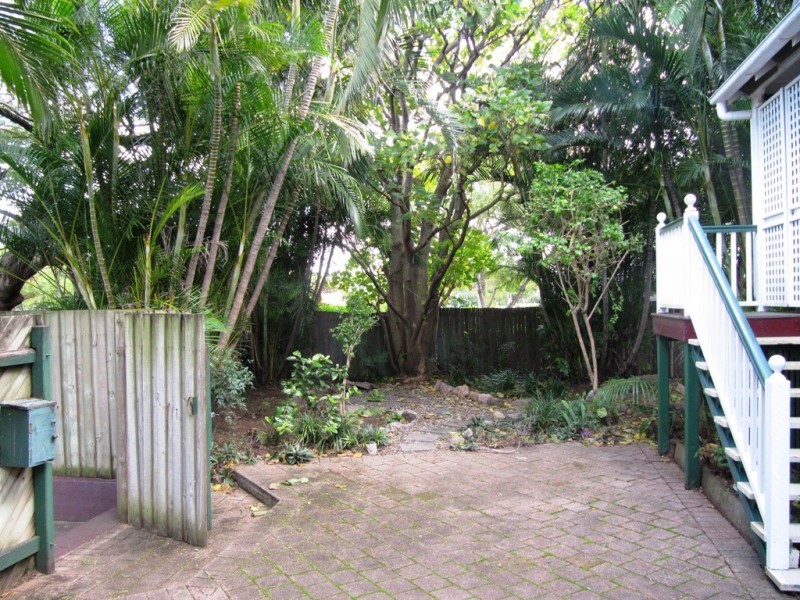 32 Manson Road, Hendra QLD 4011