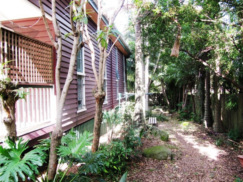 32 Manson Road, Hendra QLD 4011