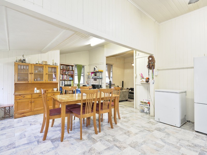 64 Allen Street, Hamilton QLD 4007