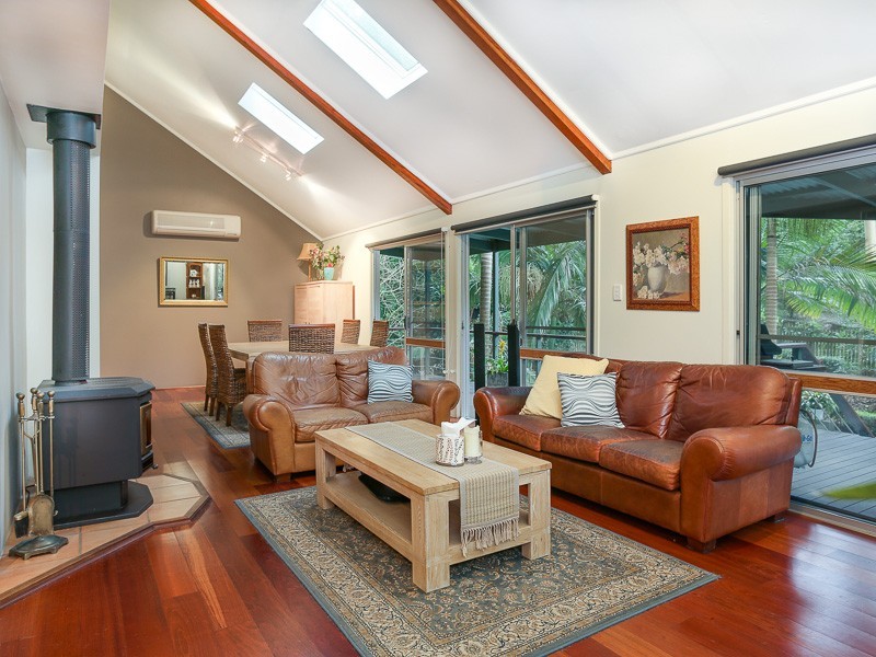 123 Russell Tce, Indooroopilly QLD 4068