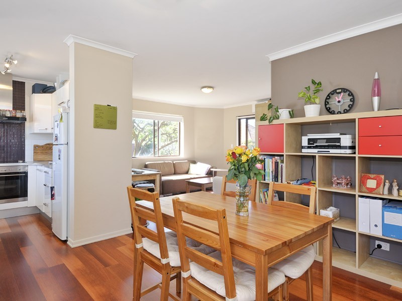 4/17 Llewellyn Street, New Farm QLD 4005