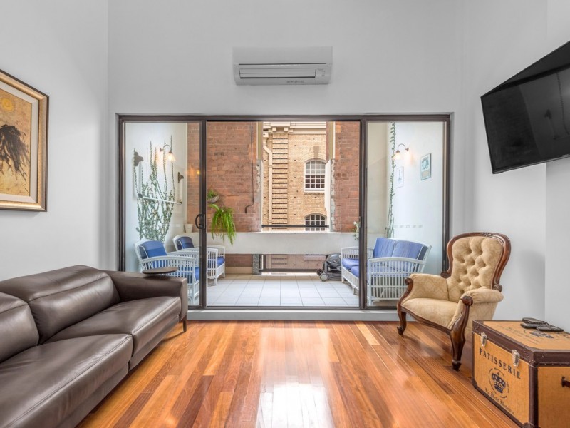 117/54 Vernon Terrace, Teneriffe QLD 4005