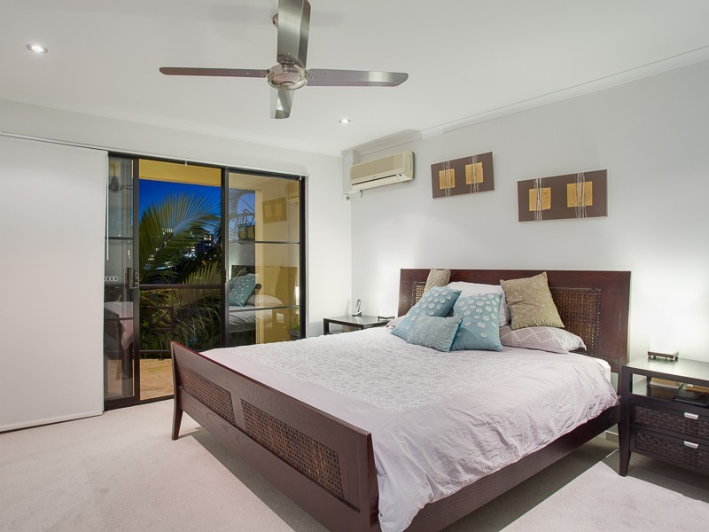 5/32 HAZLEWOOD STREET, New Farm QLD 4005