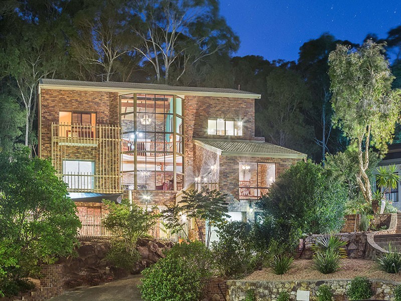 16 Tamarang Street, Tarragindi QLD 4121