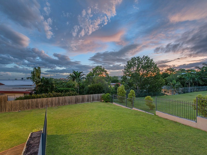 40 Gavan Street, Ashgrove QLD 4060