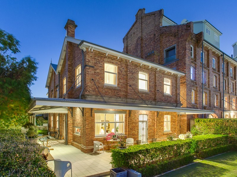 2141/32 Refinery Pde, New Farm QLD 4005