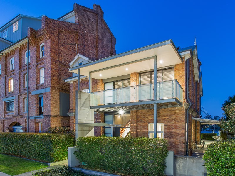 2141/32 Refinery Pde, New Farm QLD 4005