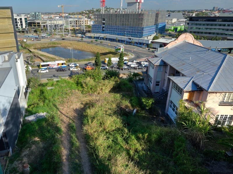 16 Victoria Terrace, Newstead QLD 4006