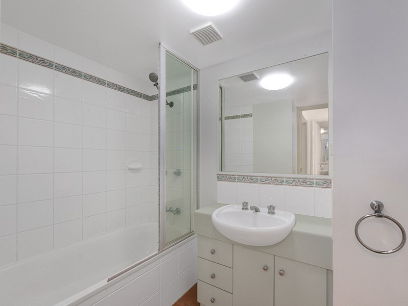 15/165 Sydney Street, New Farm QLD 4005