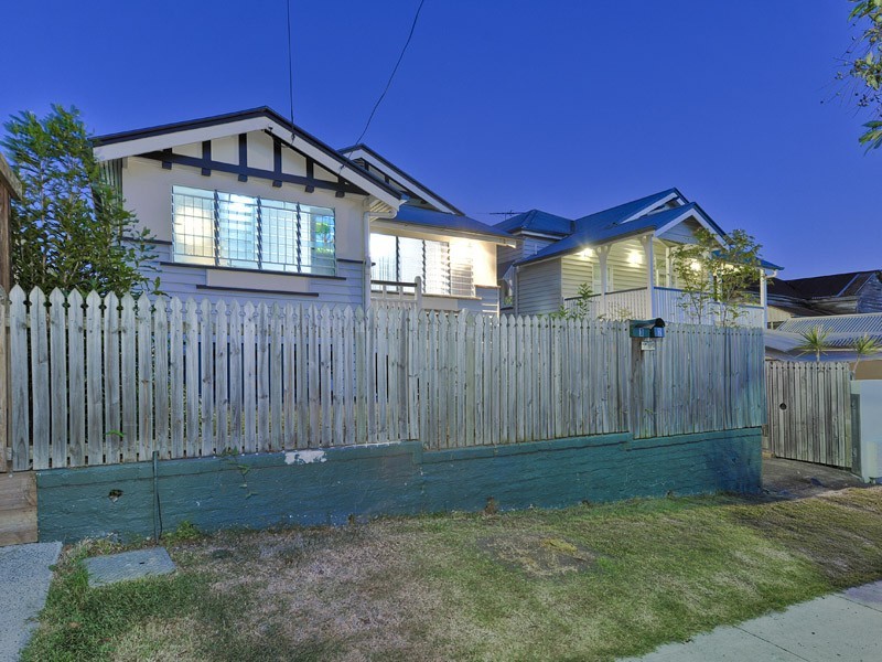 109 VICTORIA STREET, Windsor QLD 4030