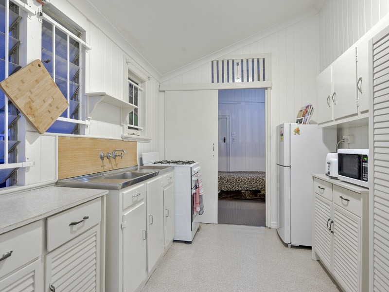 109 VICTORIA STREET, Windsor QLD 4030