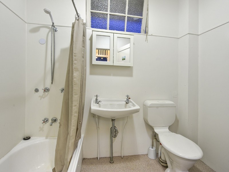 109 VICTORIA STREET, Windsor QLD 4030