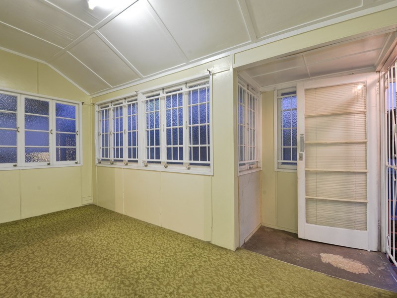 574 LOWER BOWEN TERRACE, New Farm QLD 4005