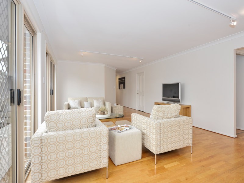 9 Lilley Street, Hendra QLD 4011