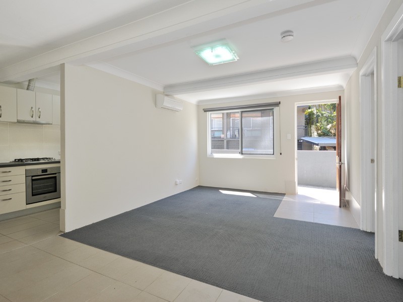 22 Arran Avenue, Hamilton QLD 4007