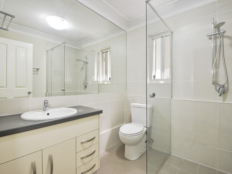 4/22 Arran Avenue, Hamilton QLD 4007