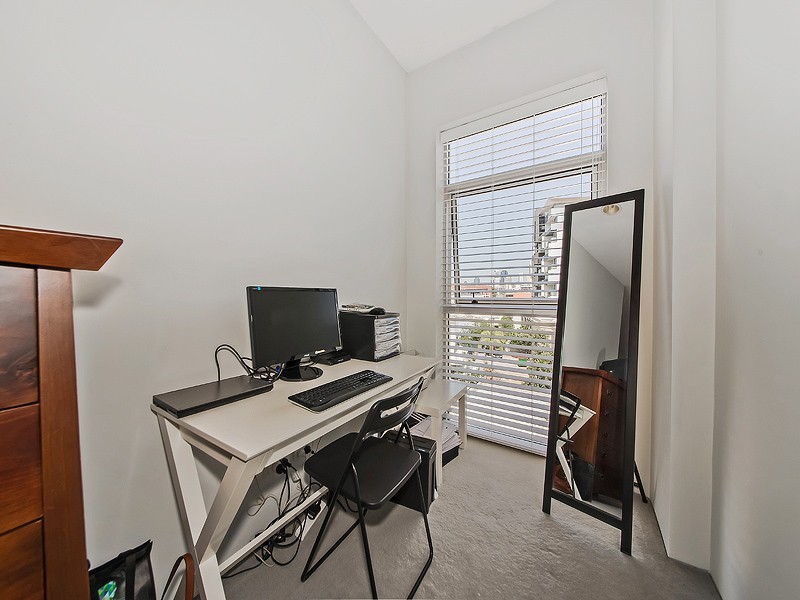 324/38 Skyring Tce, Teneriffe QLD 4005