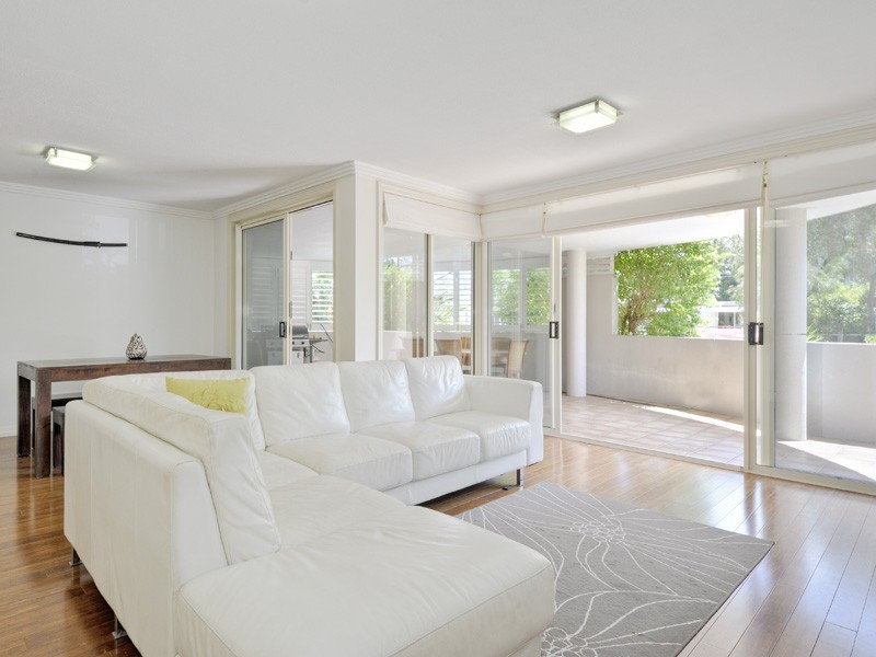 1/74 Oxlade Drive, New Farm QLD 4005