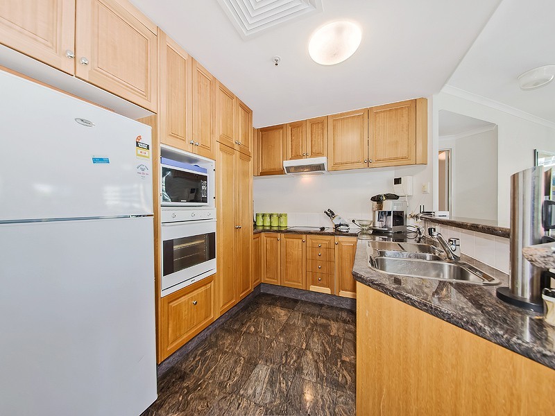 14/8 Goodwin Street, Kangaroo Point QLD 4169