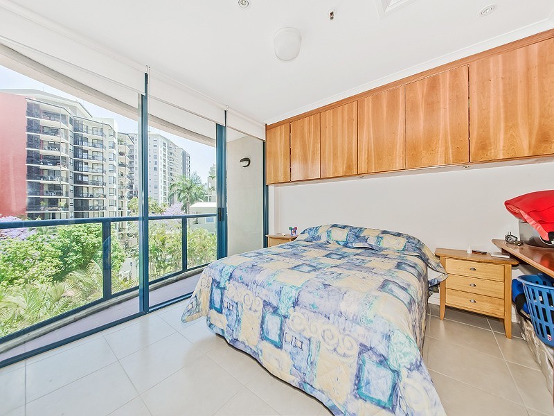 14/8 Goodwin Street, Kangaroo Point QLD 4169
