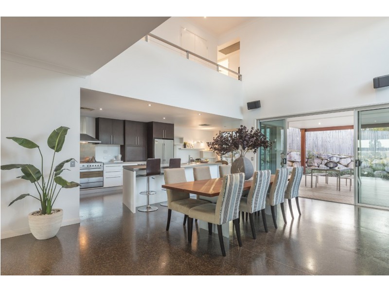 35 Yarraman Street, Arana Hills QLD 4054