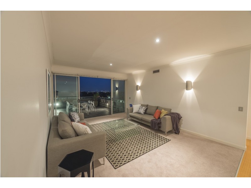 35 Yarraman Street, Arana Hills QLD 4054