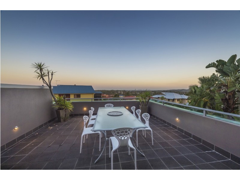 35 Yarraman Street, Arana Hills QLD 4054