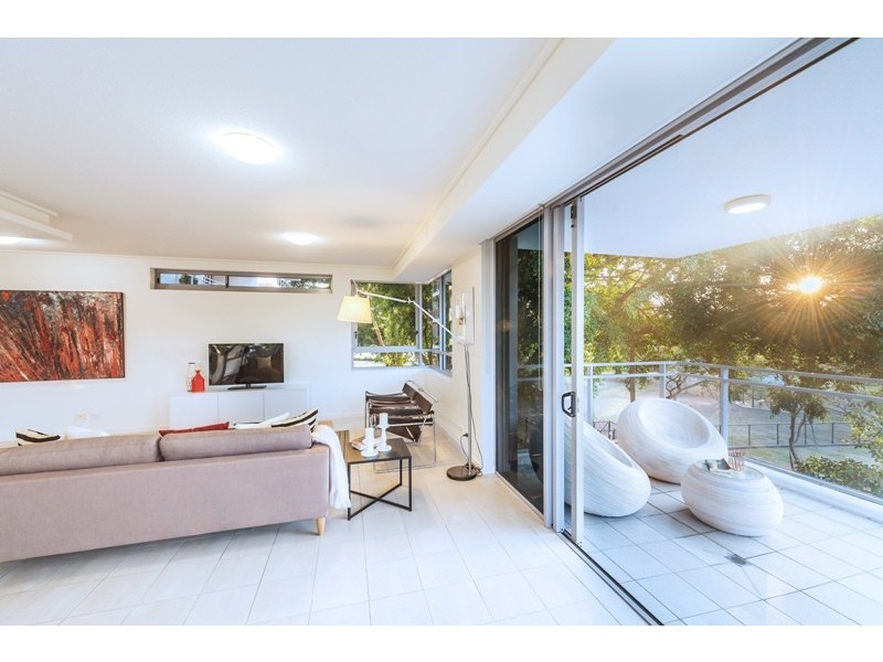 4313/40 Hollins Crescent, New Farm QLD 4005