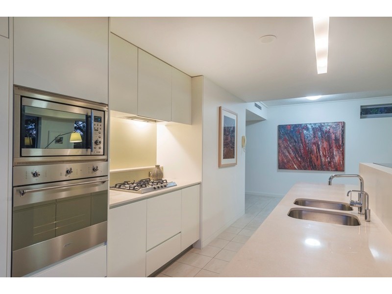 4313/40 Hollins Crescent, New Farm QLD 4005