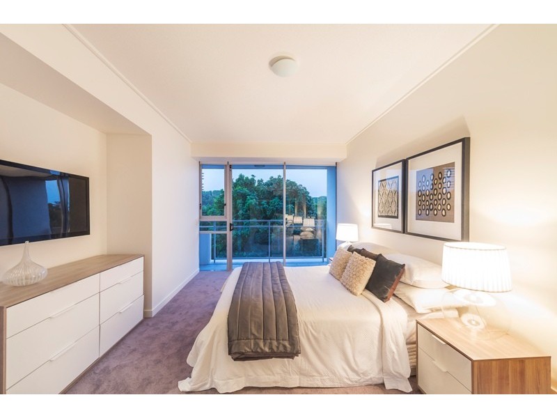 4313/40 Hollins Crescent, New Farm QLD 4005