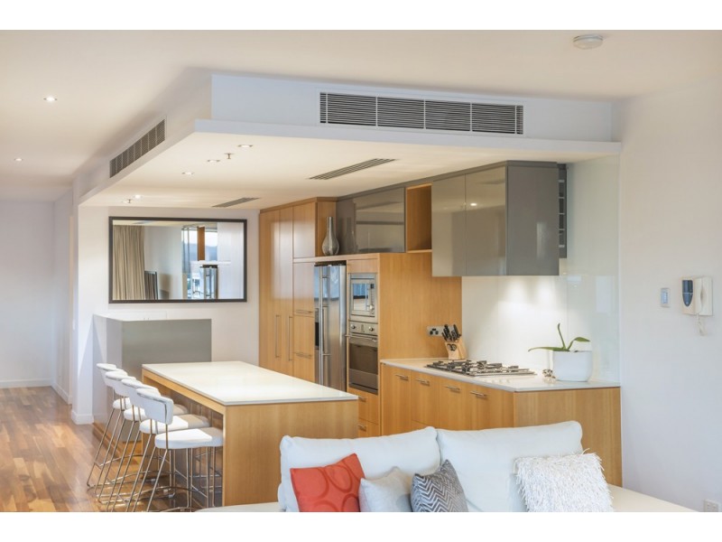 126/35-37 Harbour Road, Hamilton QLD 4007