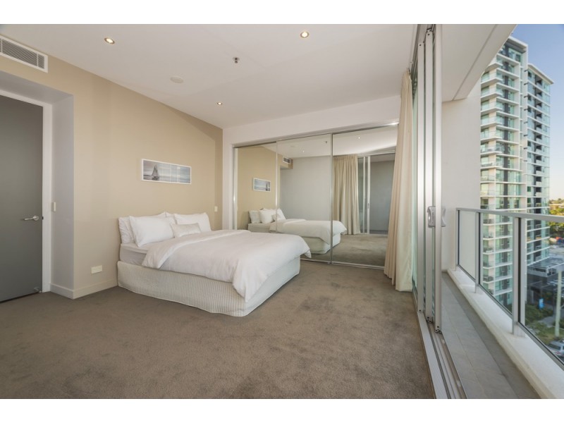 126/35-37 Harbour Road, Hamilton QLD 4007